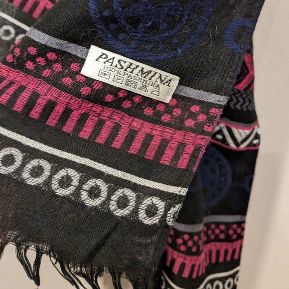 PASHMINA shawl scarf made in Nepal - Picture 4 of 4